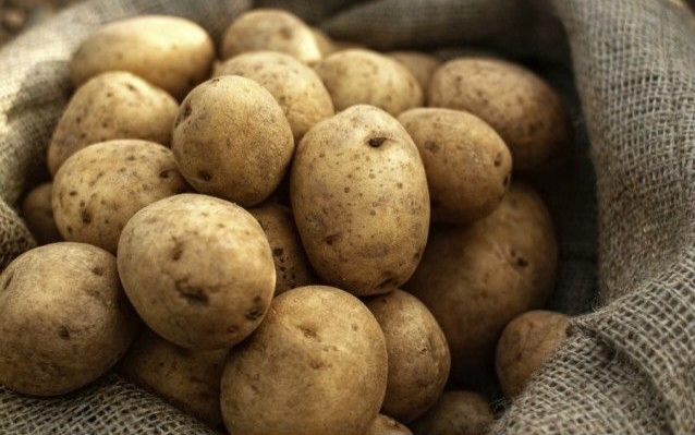 Murah dan Mudah! Ini Cara Manfaatkan Kentang untuk Kulit Glowing