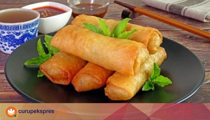 Renyah dan Lezat! Cara Membuat Lumpia Goreng Isi Ayam Sayur