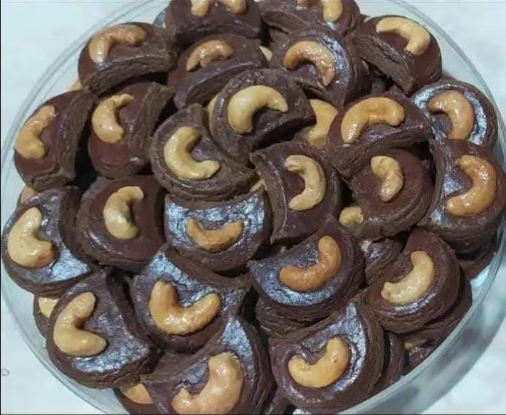 Resep Kue Coklat Mede: Perpaduan Sempurna untuk Pecinta Coklat