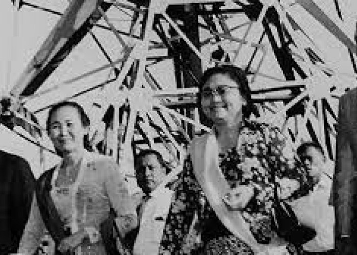 Ternyata  di Balik Berdirinya Taman Mini Indonesia Indah adalah Gagasan Ibu Tien Soeharto 
