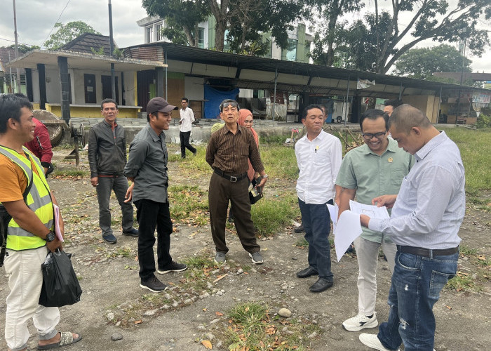 Waktu Mepet, Komisi III Sidak Pembangunan Fisik Lapangan Setia Negara