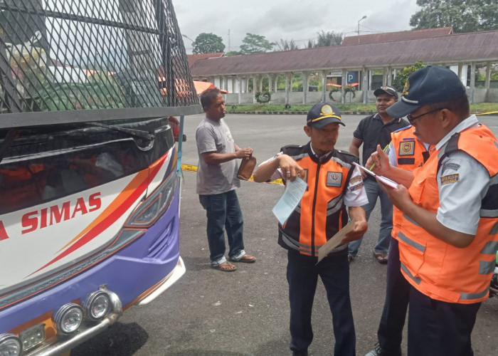 Libur Nataru, Bus Pariwisata Ikut Kena Ramcheck