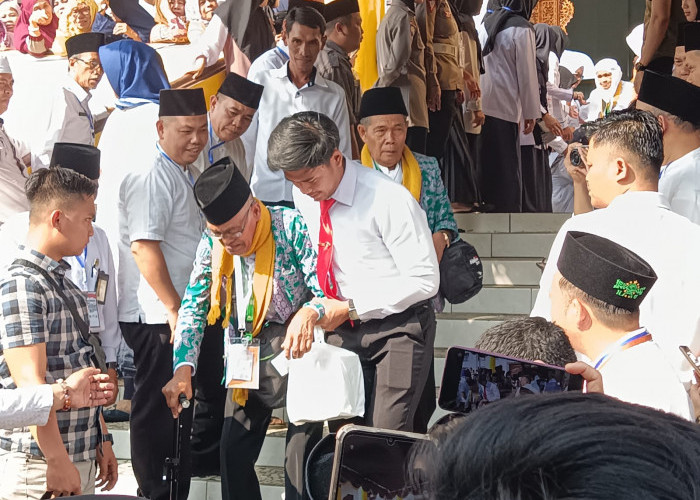 Jemaah Calon Haji Tertua di Rejang Lebong Berusia 93 Tahun