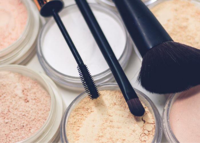 Bisakah Makeup Membahayakan Kulit Anda? Fakta yang Harus Anda Ketahui