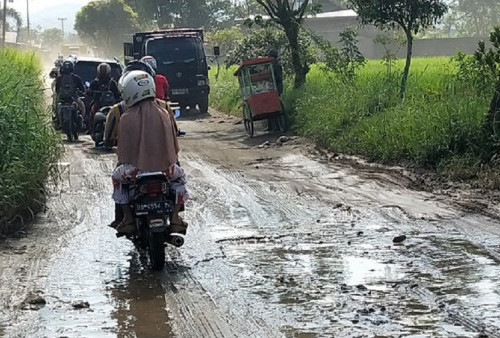 Yeay! Tahun Depan Jalan RRC Diperbaiki, Truk Material Harus Perhatikan Tonase