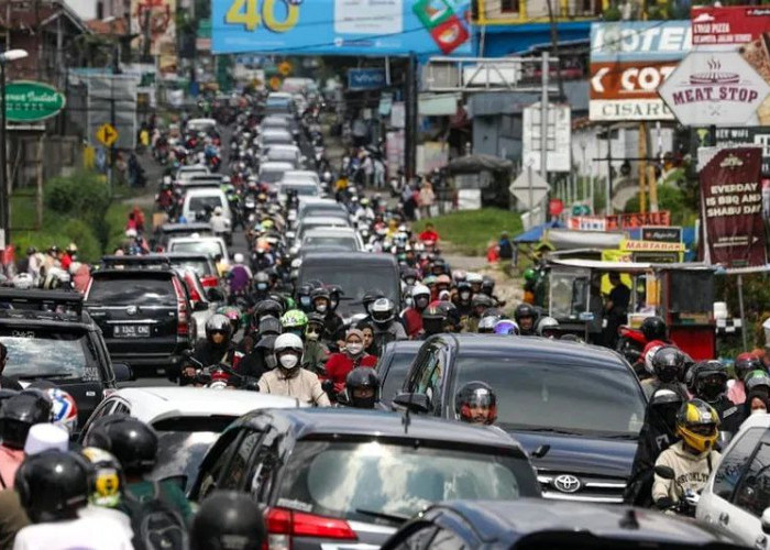 Jelang Nataru Tapi Cuaca Buruk, Enaknya Menghabiskan Waktu Libur dengan Apa Ya?