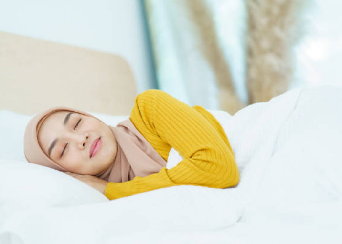 Penyebab dan Faktor yang Memengaruhi Seseorang Mengigau Saat Tidur