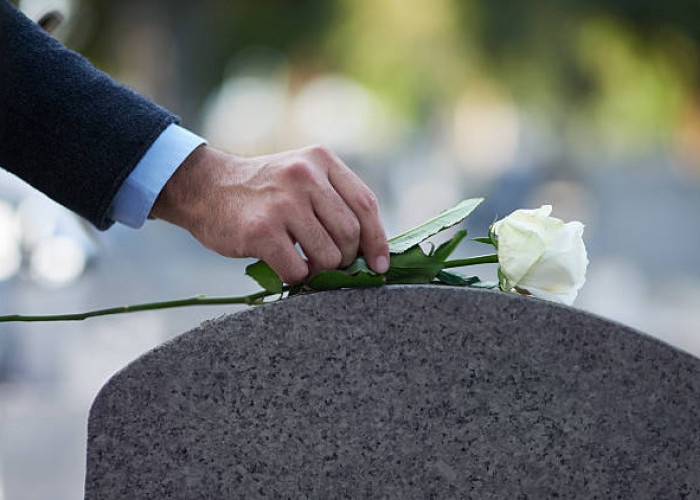Inilah Alasan Penting Mengapa Perlu Mengingat Kematian Sejak Muda