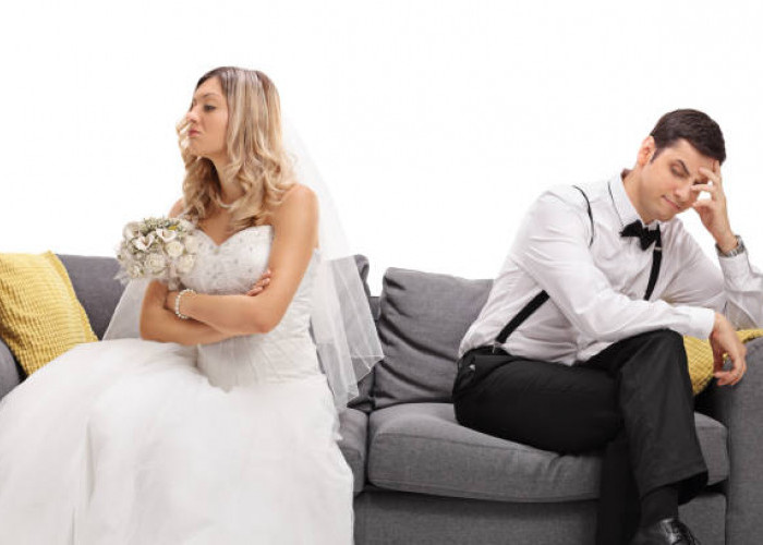 Tips agar Kamu Berhasil Melalui Fase Buruk dalam Pernikahan Bersama Pasangan