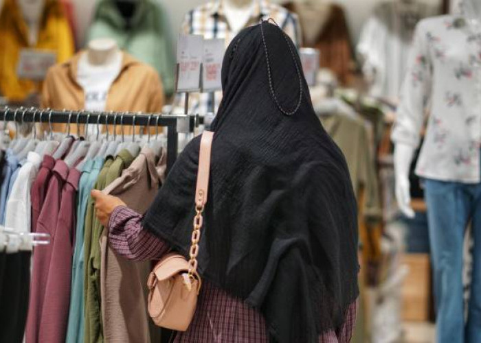 Rekomendasi Style Kaos Hijab yang Bikin Kamu Makin Kece dan Stylish