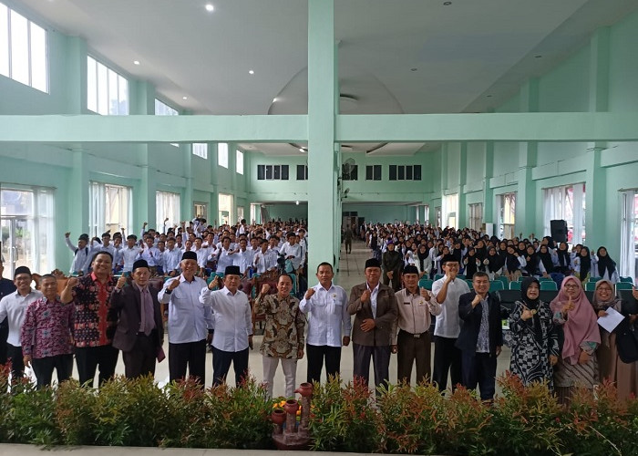 Kuliah Iftitah IAIN Curup,  Mahasiswa  Harus Peka Hadapi Era Komunikasi Modern