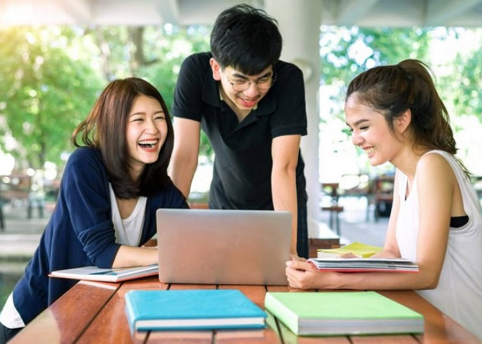 Bisnis yang Cocok Untuk Mahasiswa, 10 Ide Dijamin Sukses!