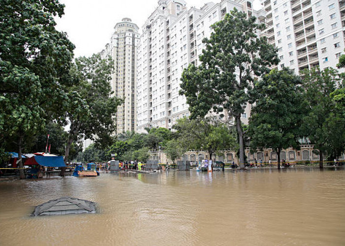 Titik- titik Banjir Jakarta Tersebar di Jakbar dan Jakut