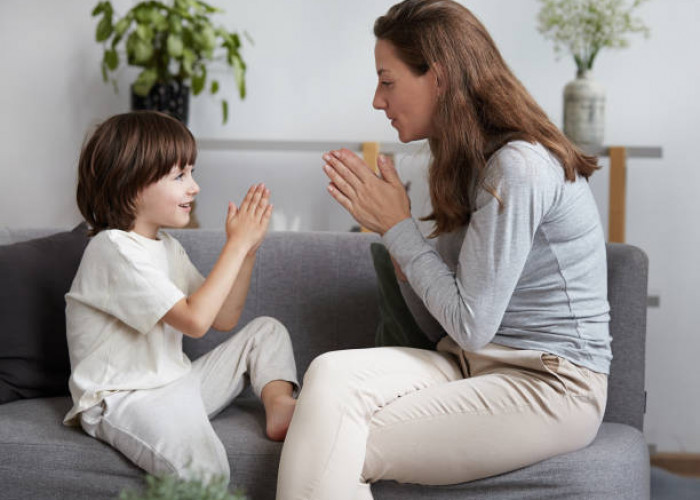 Pentingnya Mengajarkan Anak untuk Minta Maaf