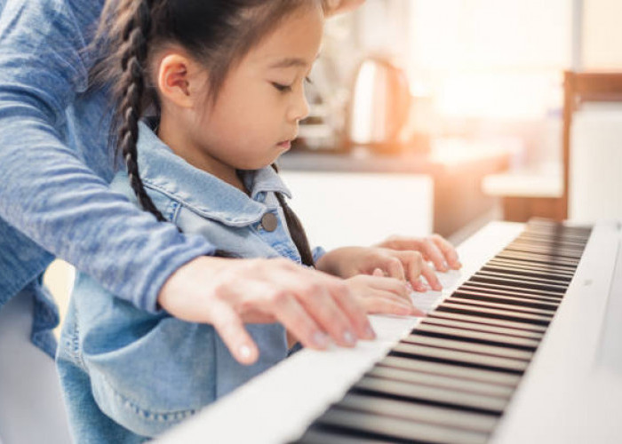 Mengajari Anak Sejak Dini Bermain Musik, Berikut Pilihan Alat Musik Untuk Anak   