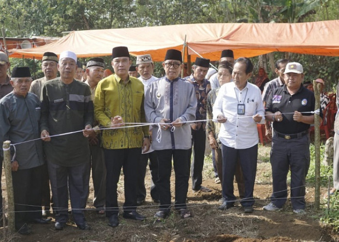 Pembangunan Masjid Al-Ammar Dimulai, Bupati Pimpin Peletakan Batu Pertama, Ini Pesan Bupati..