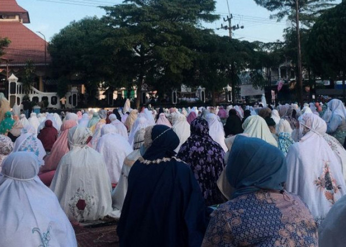 Wanita Haid Tetap Dianjurkan Ikut Salat Id? Ini Penjelasannya