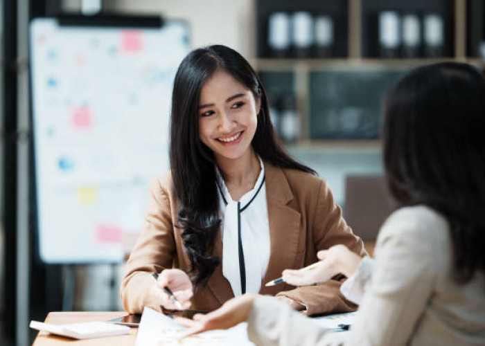 Alasan Orang yang Gemar Memberi Motivasi Belum Tentu Bahagia