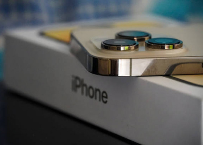  Cara Terbaik Merawat Baterai iPhone Agar Tahan Lama     