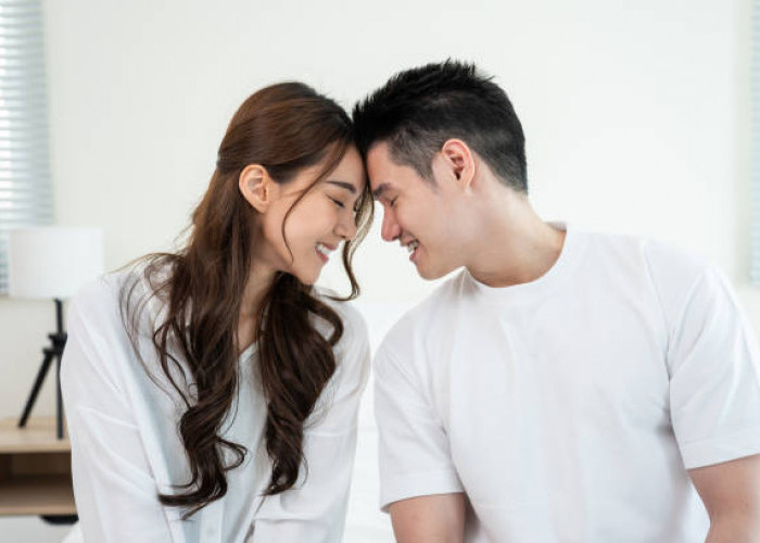  Cara Menunjukkan Cinta pada Pasangan Introvert