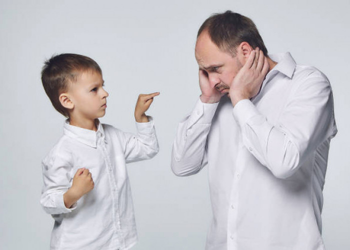 Dampak Negatif Orangtua Selalu Menawarkan Hadiah Kepada Anak