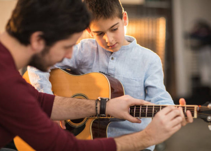  Belajar Musik Dapat Membuat Anak Lebih Cerdas
