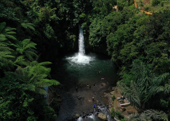 Tips Persiapan Liburan ke Air Terjun agar Liburanmu Semakin Menyenangkan