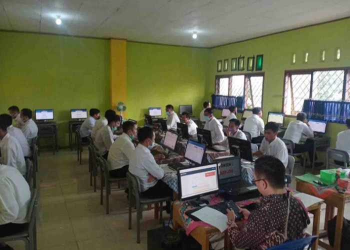 30 PPPK Guru Kemenag Mulai Bertugas di Madrasah Negeri, TMT 1 September