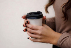   Sering Ngopi Takeaway ? Waspadai Risiko Mikroplastik dari Gelas Sekali Pakai