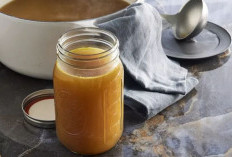 Kenali Manfaat Kaldu MPASI untuk Mendukung Tumbuh Kembang Bayi