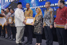 Menteri Nusron Serahkan Penghargaan Bagi 24 Satker ATR/BPN, Terima Predikat WBK